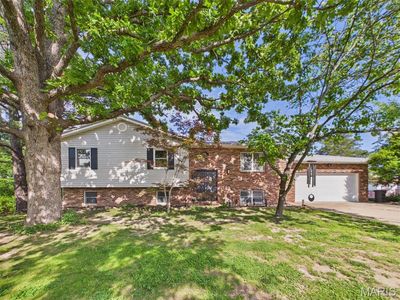 Property at 107 Vaughan Ave, Saint Robert, MO