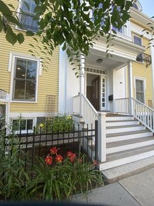 11 Magazine St #B