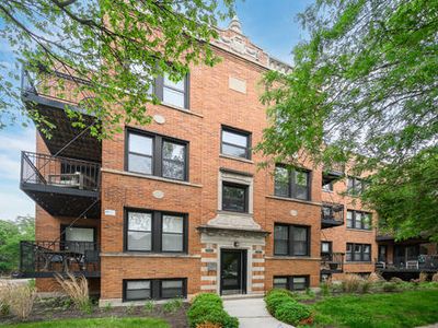 4259 N Ashland Ave APT 2