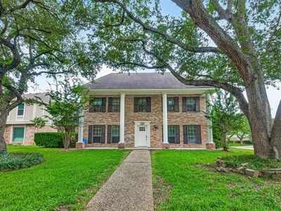 1331 Dominion Dr