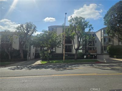 8530 Holloway Dr APT 303