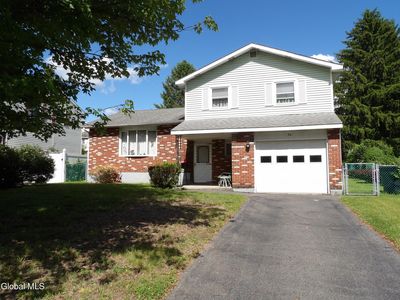 30 Donegal Avenue