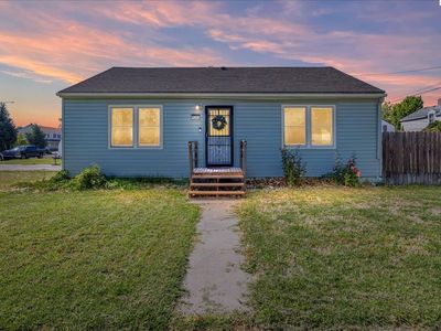 1305 Van Giesen St
