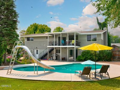 805 S 58th Ave