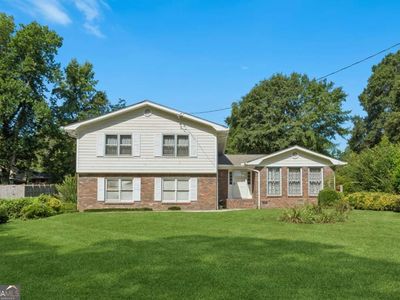 6876 Kingsboro Dr