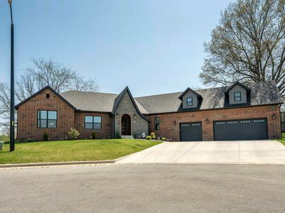 1610 E Silo Ridge Drive