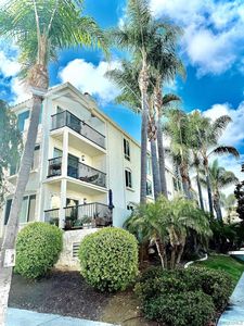 3633 Indiana St APT 11