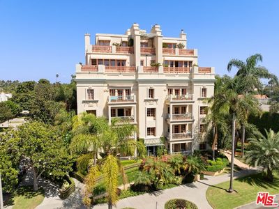 603 Ocean Ave #2A