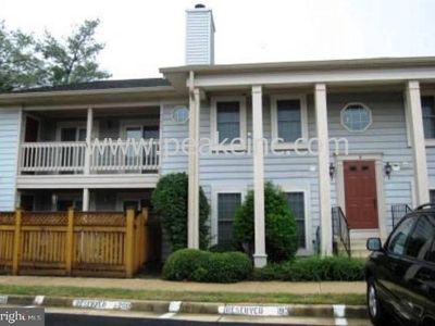 6057 Essex Ct House B