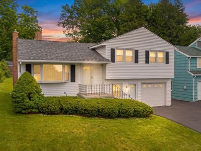 6 Summit Ave