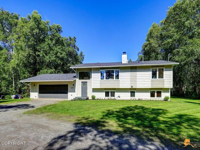 3395 S Donovan Dr
