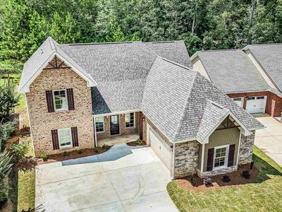 113 Turning Leaf Dr