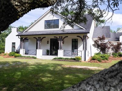 3825 Rue Left Bank