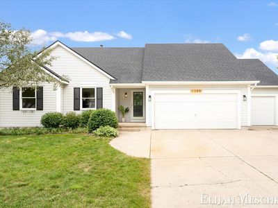 1385 Shaw Ct NE