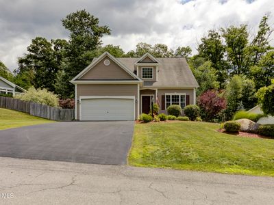 Property at 41 Glenview Drive, Scotia, NY