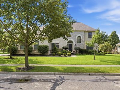 6725 Trafalgar Loop
