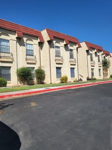 Property at 831 Country Club Dr SE APT 2D, Rio Rancho, NM