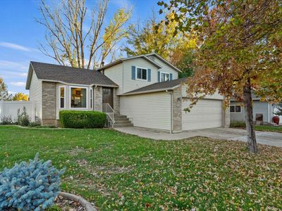 818 E Creekside Dr S