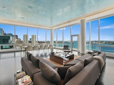 50 Liberty Dr #Penthouse 2a