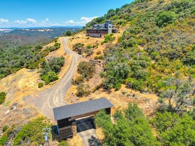 794 Kanaka Valley Rd