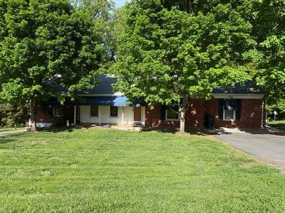3819 Moorman Dr
