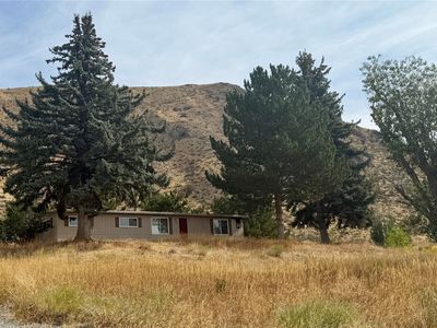 762 Twisp-Winthrop Eastside Road
