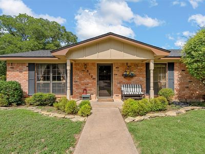 517 Topeka Dr