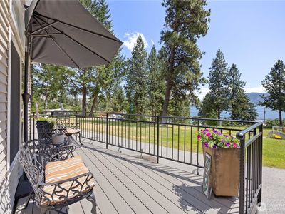 11155 South Lakeshore Rd.