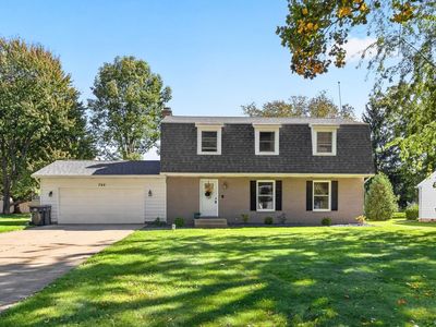 728 Dogwood Dr