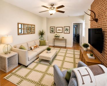 95 Willow Ave APT 4B