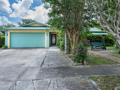 17807 Fallowfield Dr