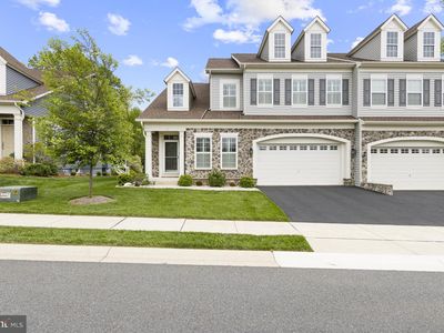 6 Westhampton Dr