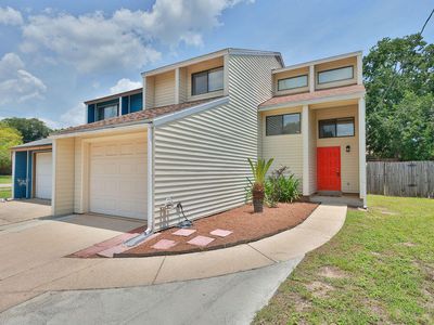 Property at 94 5th St, Shalimar, FL