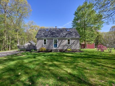 Property at 6 Maple Ln, Leicester, MA