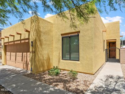 7635 S Granite Hill Dr