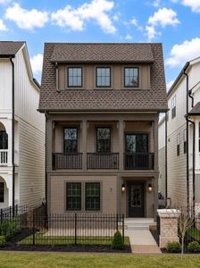 504 Edwin St #32