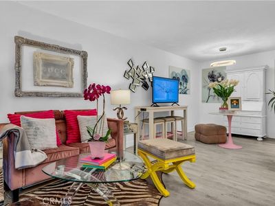 420 N Villa Ct Unit 107