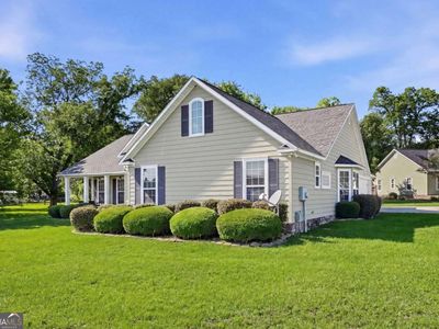 112 Manor Dr