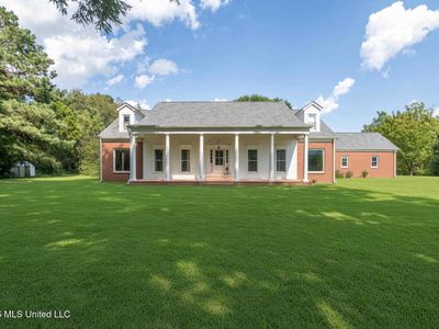 147 Singing Trees Rd