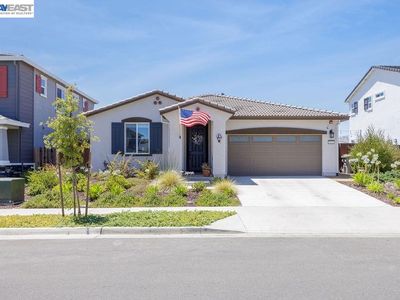 1012 Ramos Dr