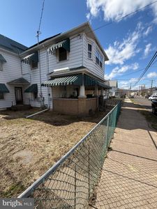 339 Lasalle St