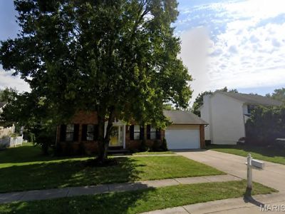 216 Brittany Dr