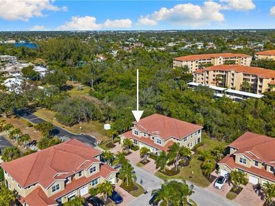 5790 Harbour Club Rd APT 201
