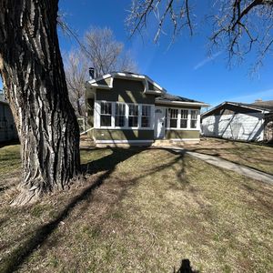 Property at 819 Ohio St N, Chinook, MT