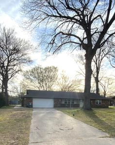 3006 Riverside Dr