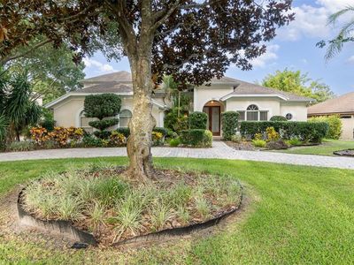 2317 Warren Woods Dr