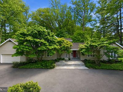 11815 Beekman Pl