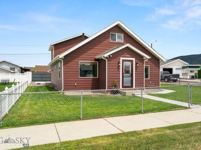 2603 Yale Ave