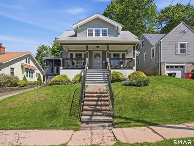 132 Carpenter Avenue