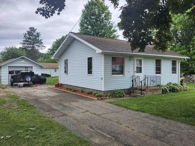 230 North OXFORD STREET